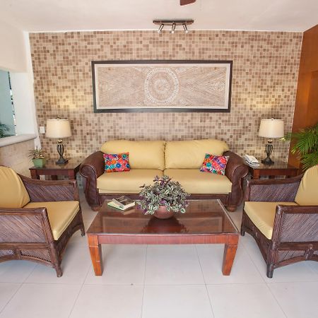 Grand Hotel Colonial Cancun Exterior photo