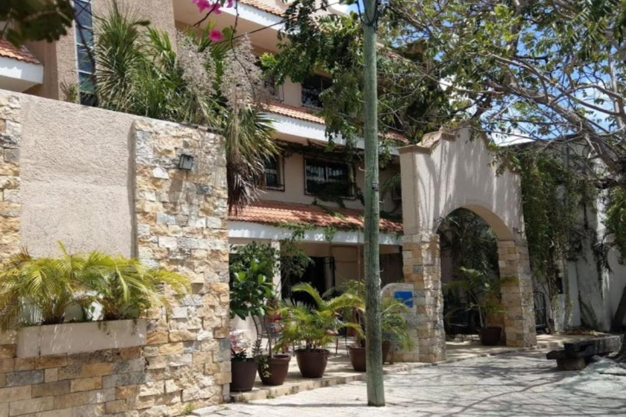 Grand Hotel Colonial Cancun Exterior photo