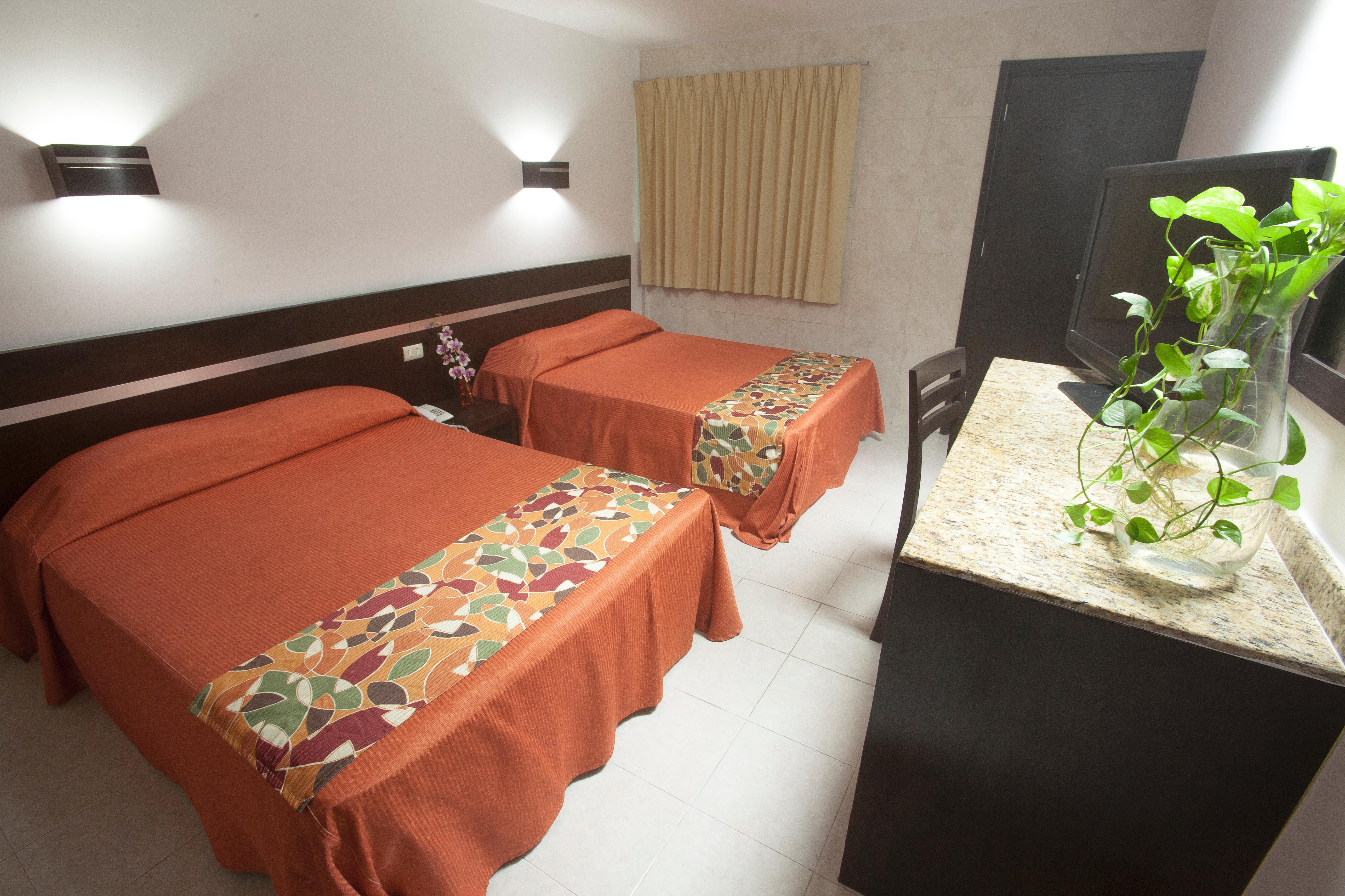 Grand Hotel Colonial Cancun Exterior photo