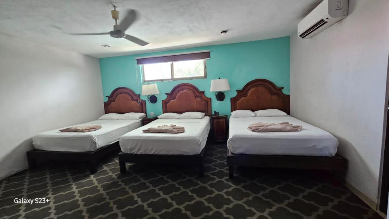 Grand Hotel Colonial Cancun Exterior photo