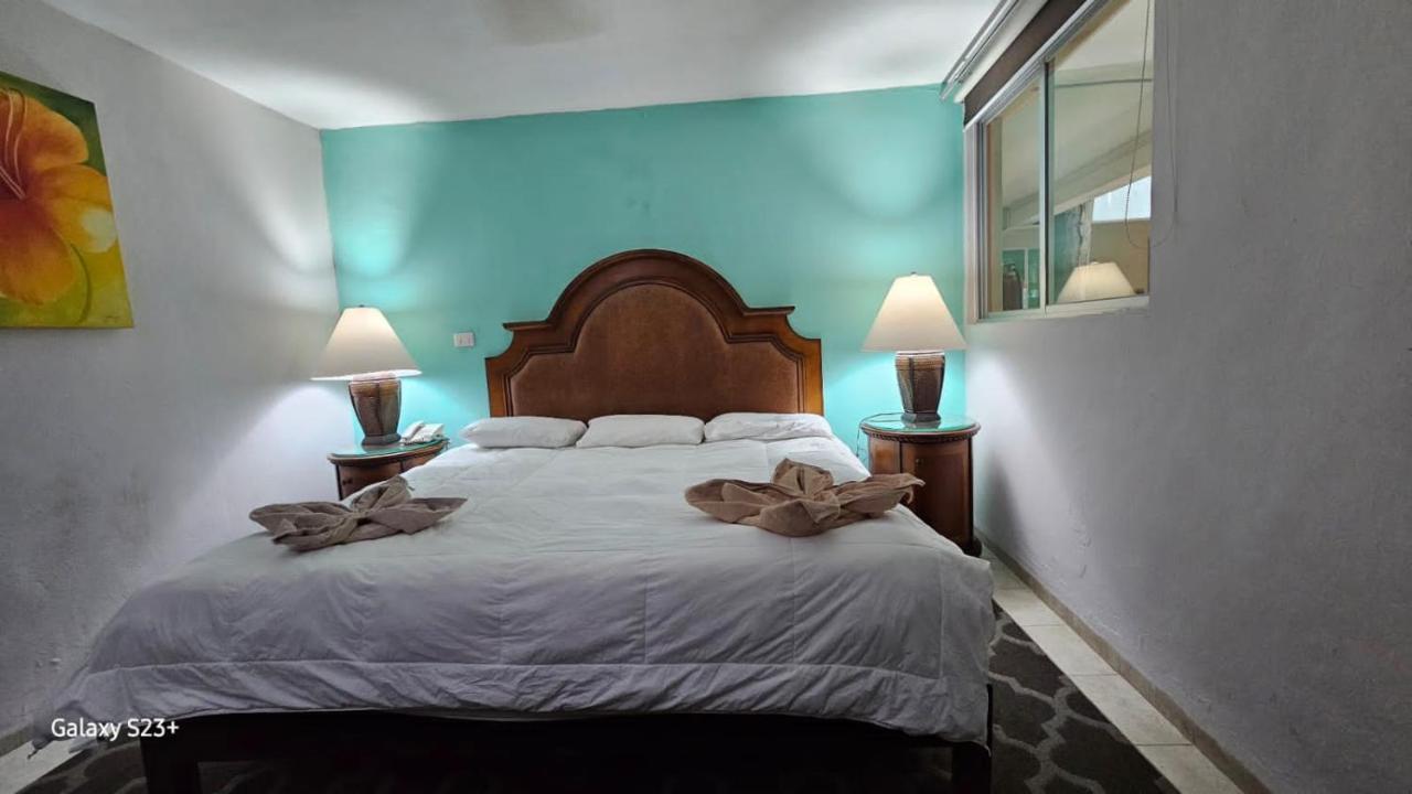 Grand Hotel Colonial Cancun Exterior photo