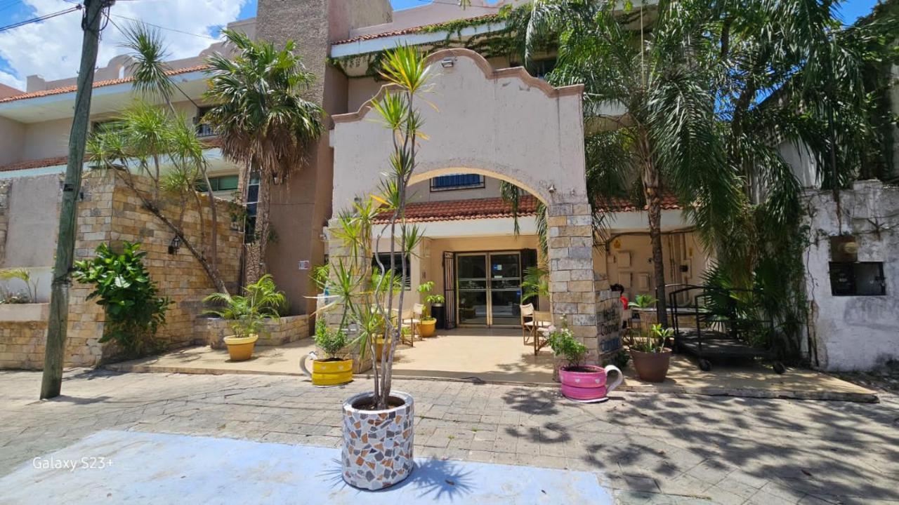 Grand Hotel Colonial Cancun Exterior photo