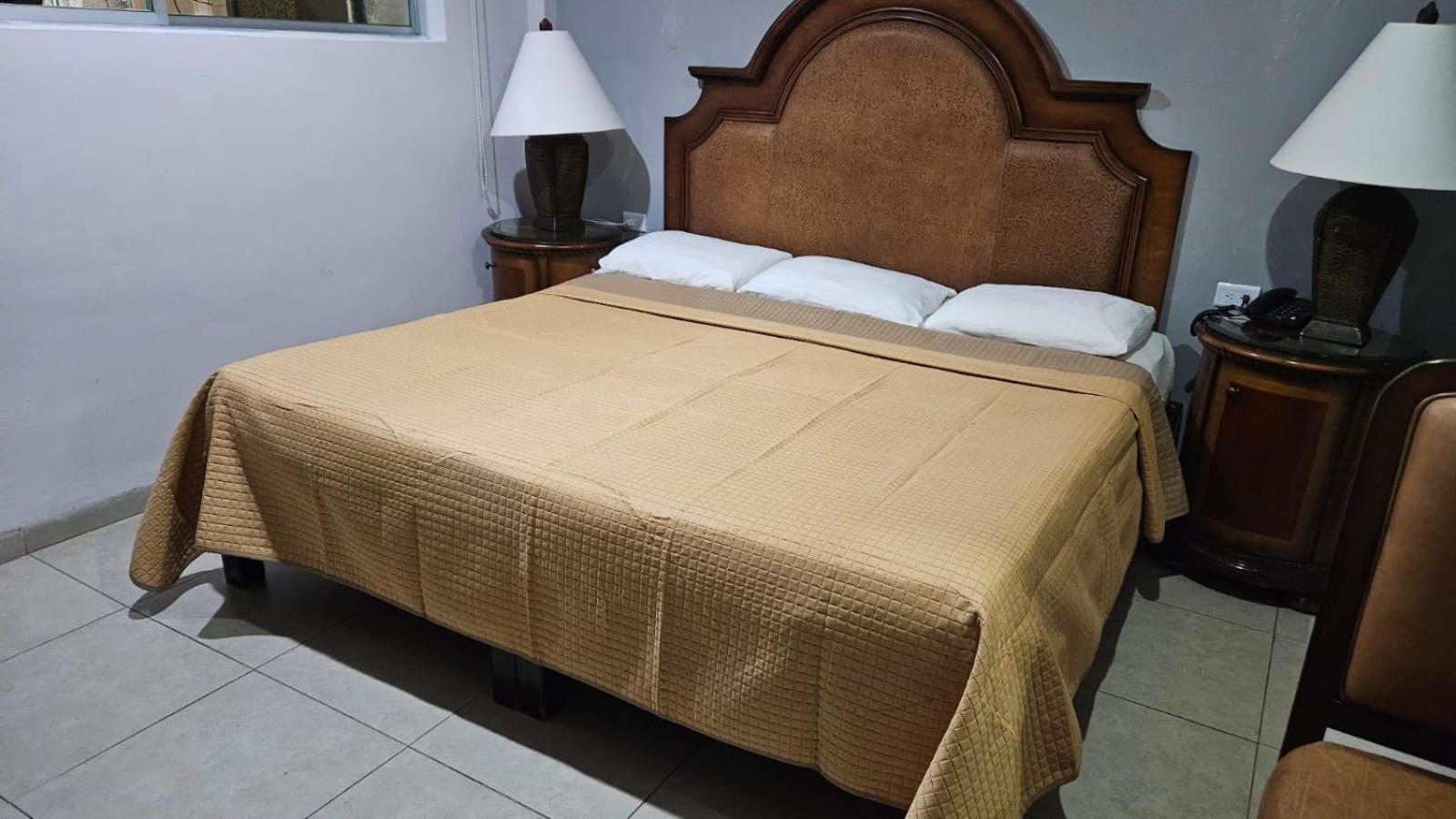 Grand Hotel Colonial Cancun Exterior photo